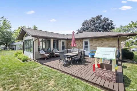 909 Hampton Rd, Washington, IL 61571 photo 34