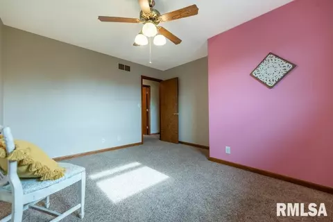 1013 Redbud Ln, Eureka, IL 61530 photo 28