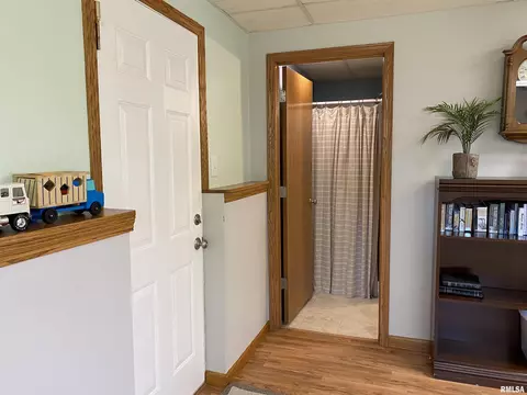 202 Elm Cir, Eureka, IL 61530 photo 29