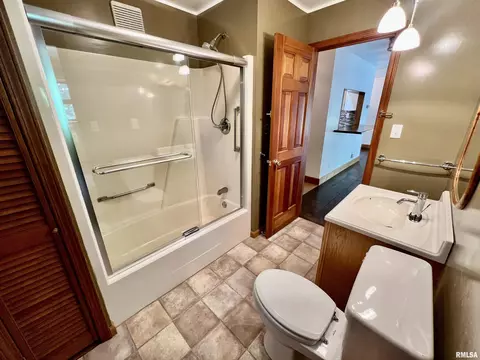2001 E Truitt Rd, Chillicothe, IL 61523 photo 22