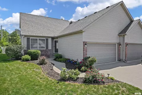 11422 N Northtrail Dr, Dunlap, IL 61525