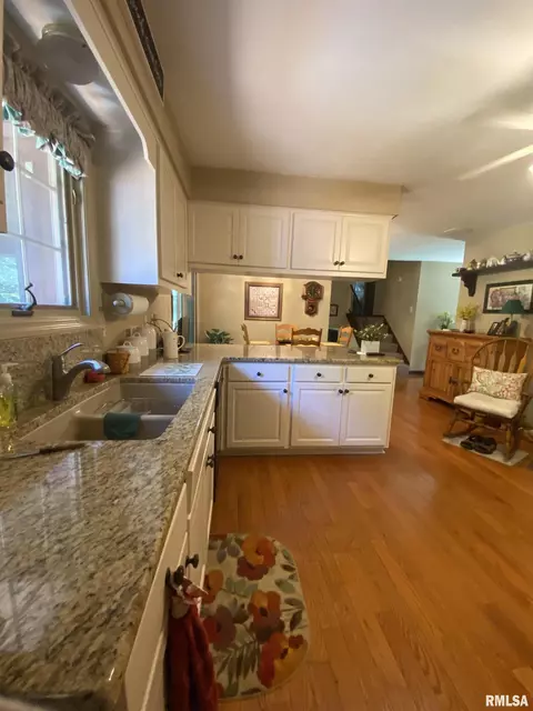 24450 E Oak Park Rd, Canton, IL 61520 photo 29