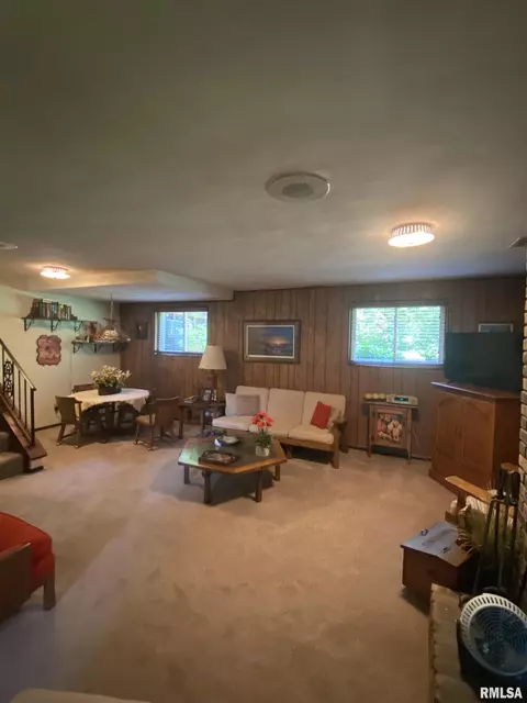 24450 E Oak Park Rd, Canton, IL 61520 photo 37