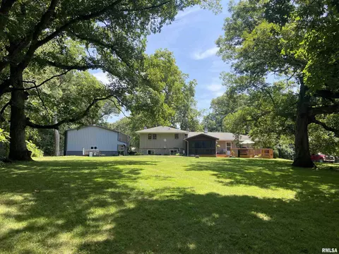 24450 E Oak Park Rd, Canton, IL 61520 photo 14