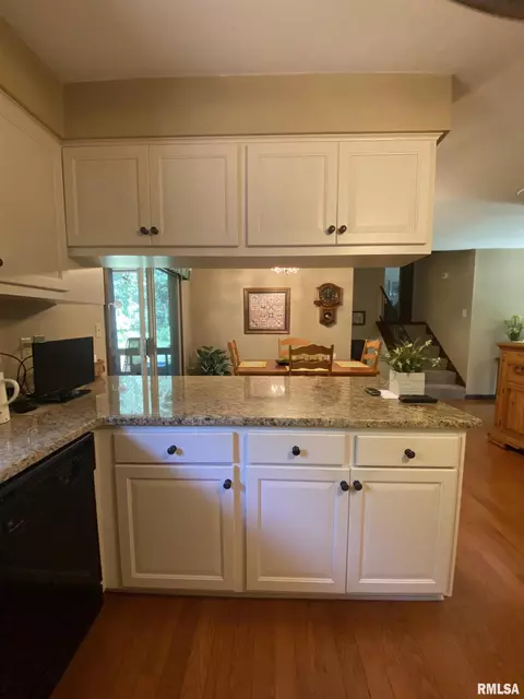 24450 E Oak Park Rd, Canton, IL 61520 photo 26