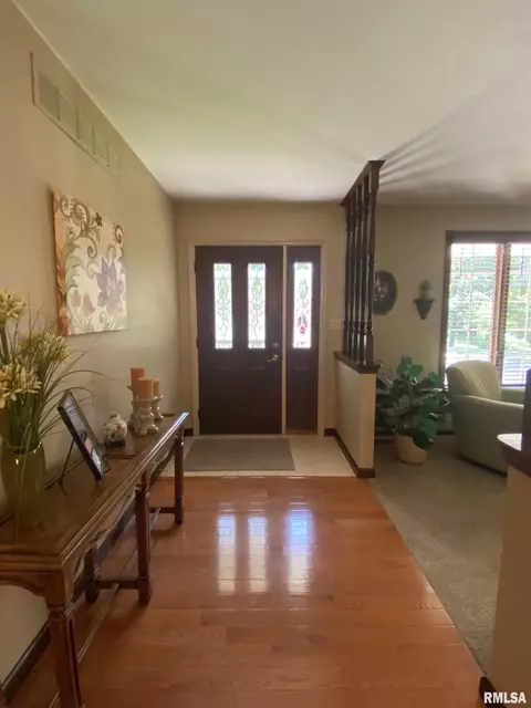 24450 E Oak Park Rd, Canton, IL 61520 photo 20
