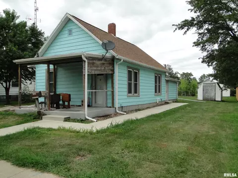 520 W Jefferson St, Macomb, IL 61455 photo 2