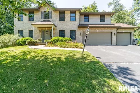 7109 S Ridgebrook Dr, Mapleton, IL 61547