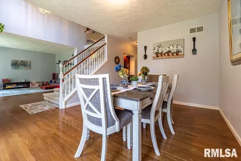 7109 S Ridgebrook Dr, Mapleton, IL 61547 photo 8