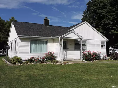 117 W Clinton St, Brimfield, IL 61517