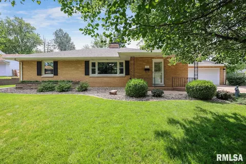 4016 N North St, Peoria, IL 61614