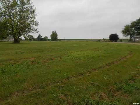 59 Bricker Cir, Avon, IL 61415