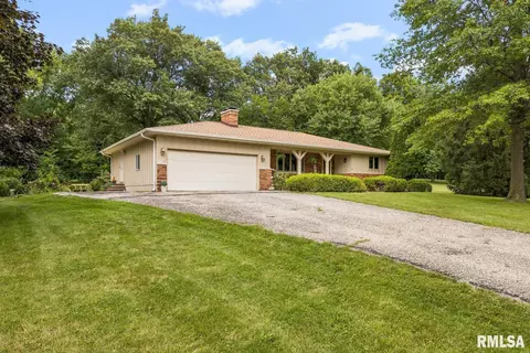 26842 Hickory Ln, Morton, IL 61550