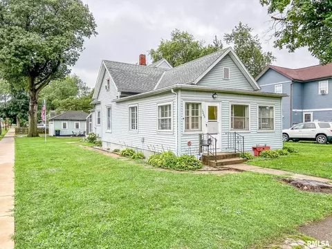 1205 N Santa Fe Ave, Chillicothe, IL 61523