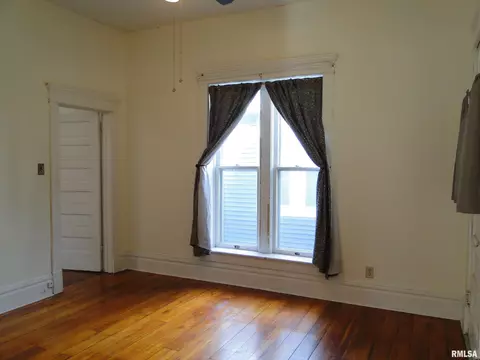 608 E Carroll St, Macomb, IL 61455 photo 17