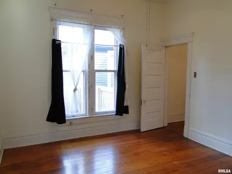 608 E Carroll St, Macomb, IL 61455 photo 13