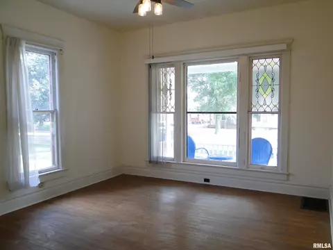 608 E Carroll St, Macomb, IL 61455 photo 12