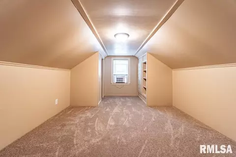 409 Monroe St, Washington, IL 61571 photo 15