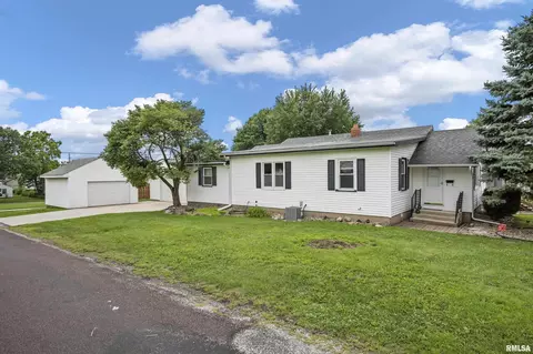 634 E Marietta Ave, Peoria Heights, IL 61616