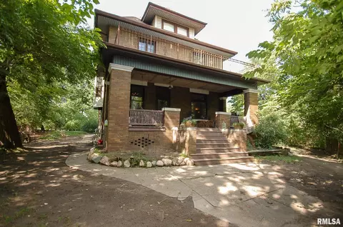 118 S Arthur Ave, West Peoria, IL 61604