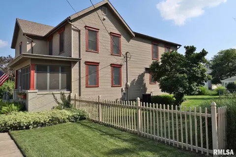 412 E Monroe St, Morton, IL 61550 photo 5