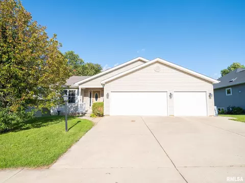 514 S Denver Ct, Peoria, IL 61607