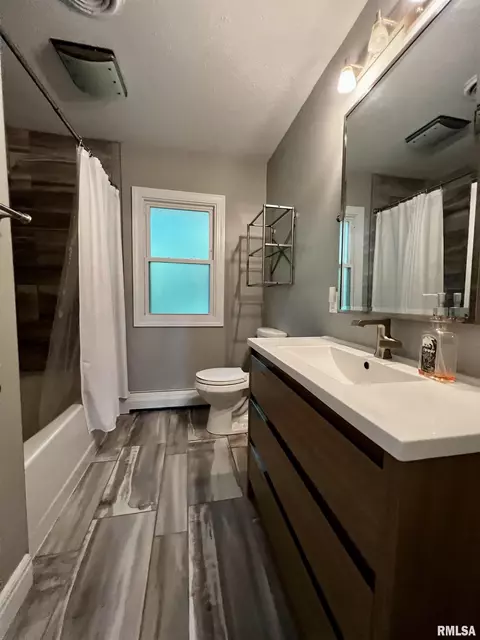 1712 Cardinal Way, Macomb, IL 61455 photo 16