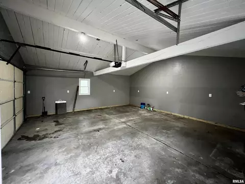 1712 Cardinal Way, Macomb, IL 61455 photo 30