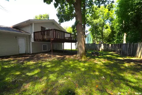 2502 Timberview Dr, Bloomington, IL 61701 photo 42