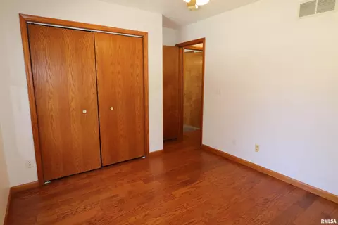 2502 Timberview Dr, Bloomington, IL 61701 photo 22