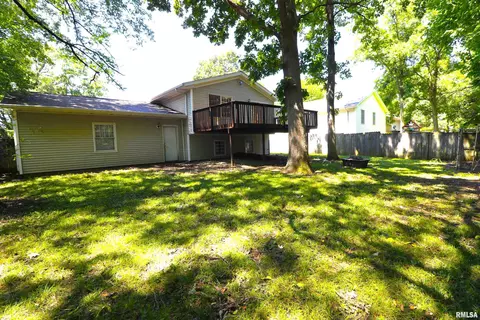 2502 Timberview Dr, Bloomington, IL 61701 photo 43