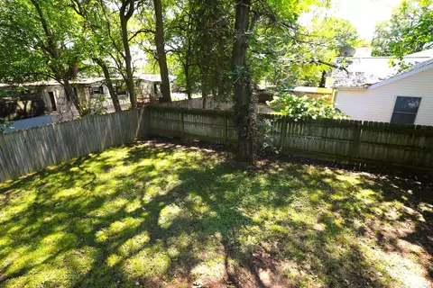 2502 Timberview Dr, Bloomington, IL 61701 photo 40