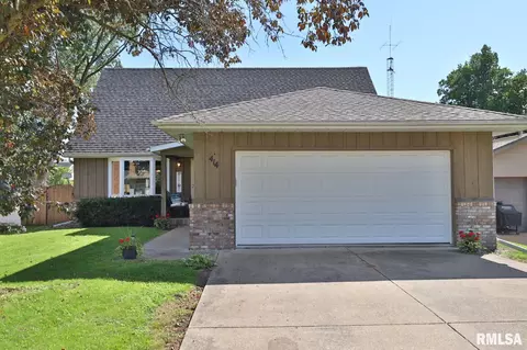 414 E Monroe St, Morton, IL 61550
