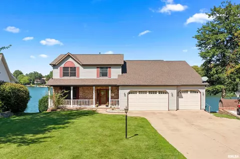 4621 S King Arthur Ct, Mapleton, IL 61547