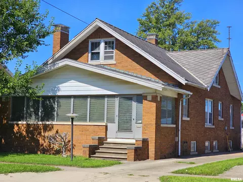 313 N 1st Ave, Morton, IL 61550