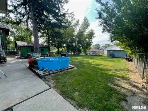 703 E Carroll St, Macomb, IL 61455 photo 40