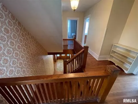 703 E Carroll St, Macomb, IL 61455 photo 24