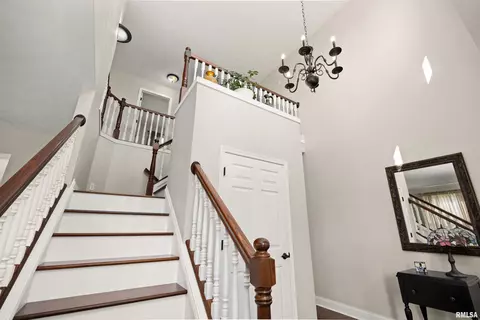 2305 W Monica Dr, Dunlap, IL 61525 photo 9