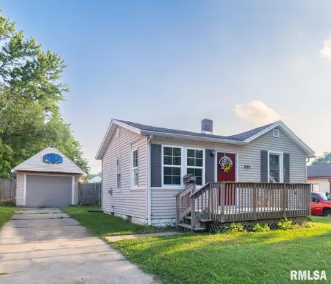 1514 Lake St, Pekin, IL 61554