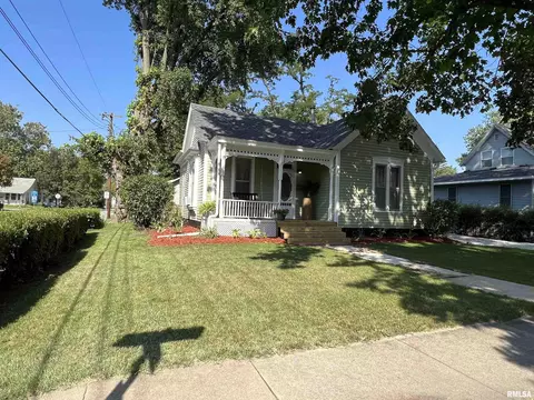 532 S Johnson St, Macomb, IL 61455