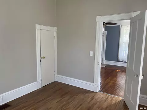 532 S Johnson St, Macomb, IL 61455 photo 13