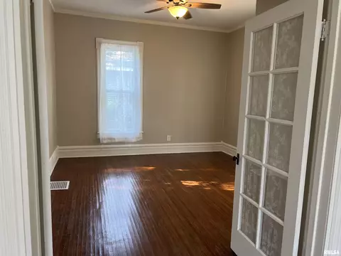 532 S Johnson St, Macomb, IL 61455 photo 11