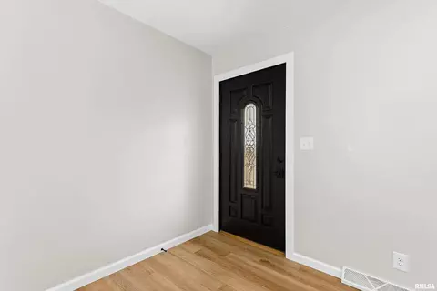 11702 N State Route 40, Dunlap, IL 61525 photo 9