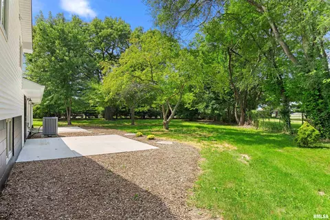 11702 N State Route 40, Dunlap, IL 61525 photo 6