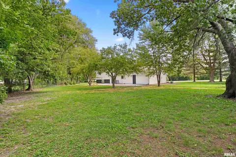 11702 N State Route 40, Dunlap, IL 61525 photo 3