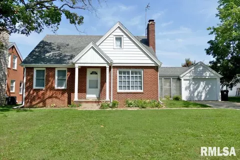 1101 E Fairoaks Ave, Peoria, IL 61603