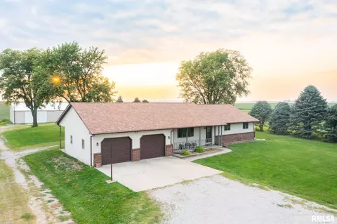 2493 200th Ave, San Jose, IL 62682