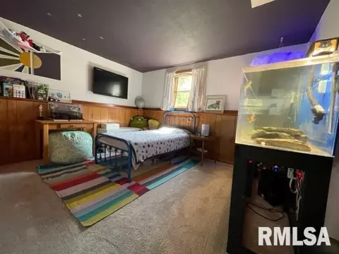201 Meadow Dr, Macomb, IL 61455 photo 13