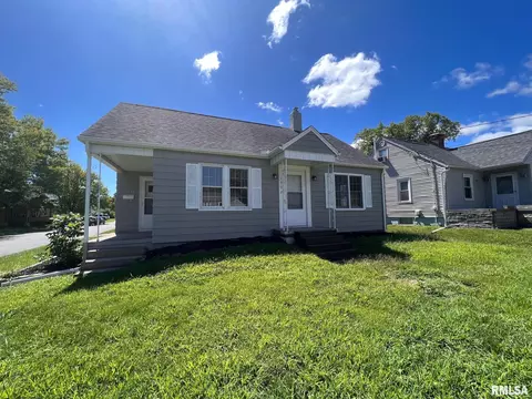 1502 W Mcclure Ave, Peoria, IL 61604