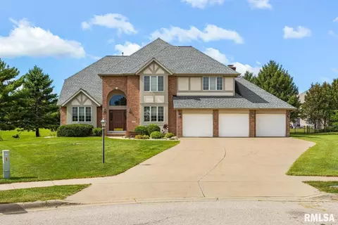 44 Emerald Ct, Morton, IL 61550